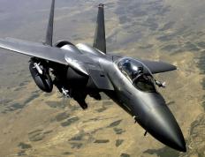 开云体育app-小贾伦独木难支，广东队压哨绝杀灰熊—一场跨越联盟的篮球盛宴