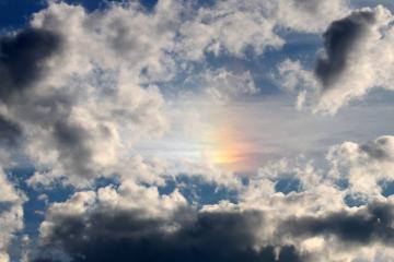 开云APP-速度与力量的交汇，F1新赛季揭幕战与切尔西尼日利亚鏖战的体育盛宴