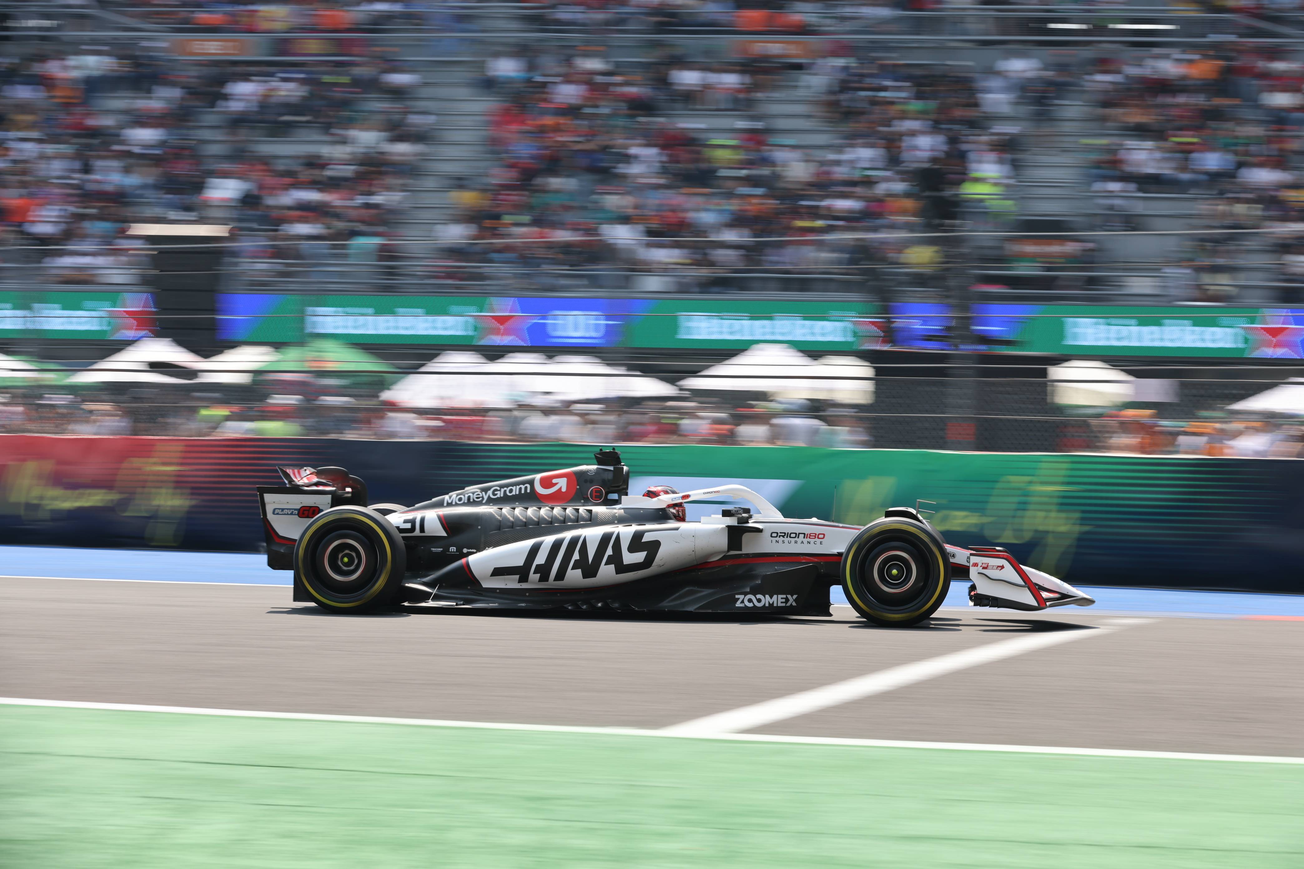 开云平台-关于梅赛德斯绝杀红牛二队，汉密尔顿高光表现的信息