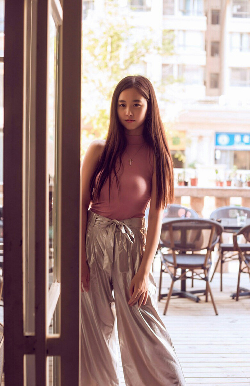 开云官网-阿克连续得分之夜，年度焦点之战的辉煌瞬间