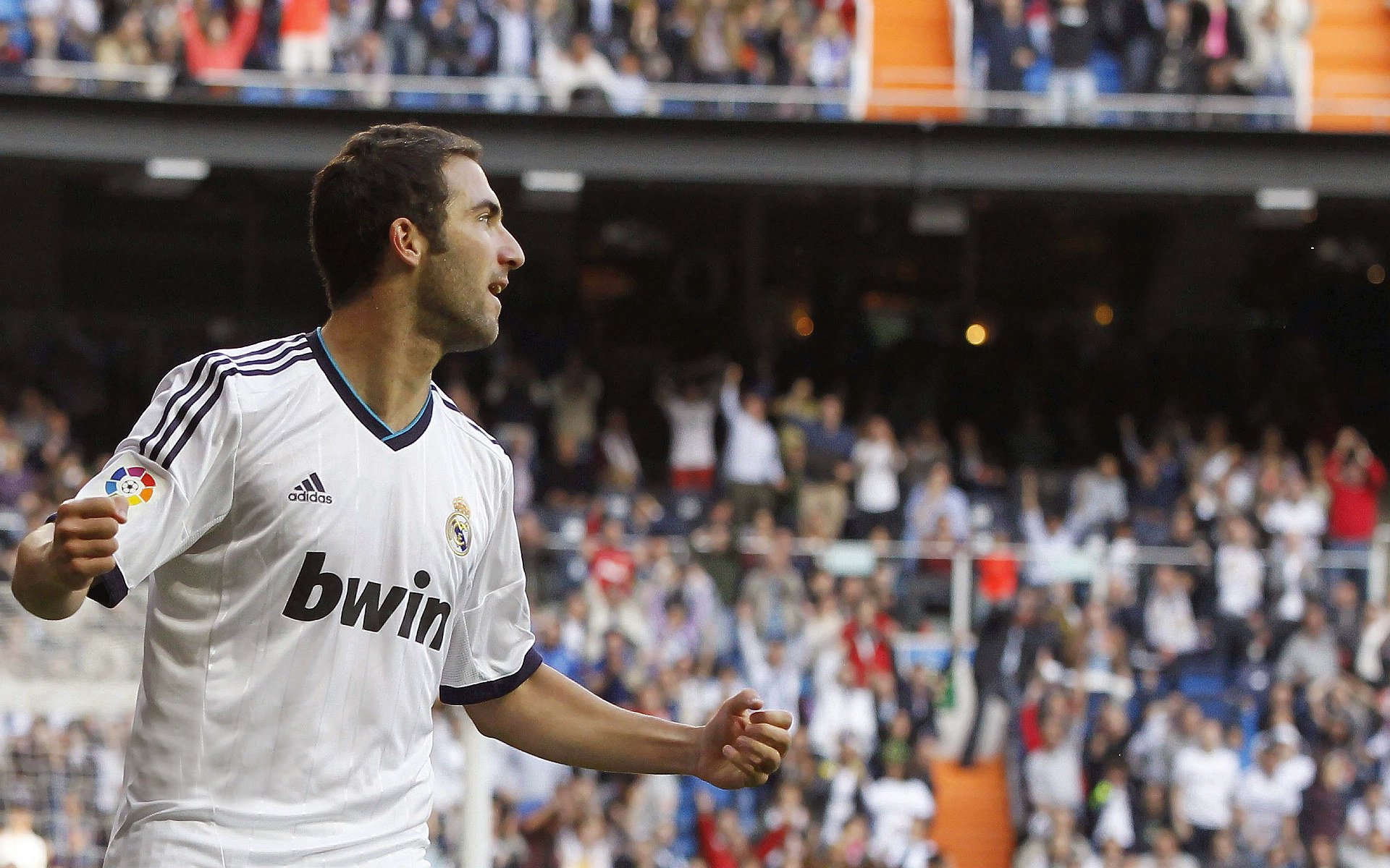 开云体育中国-鏖战热火!拉梅洛·鲍尔化身关键先生率公牛逆天改命