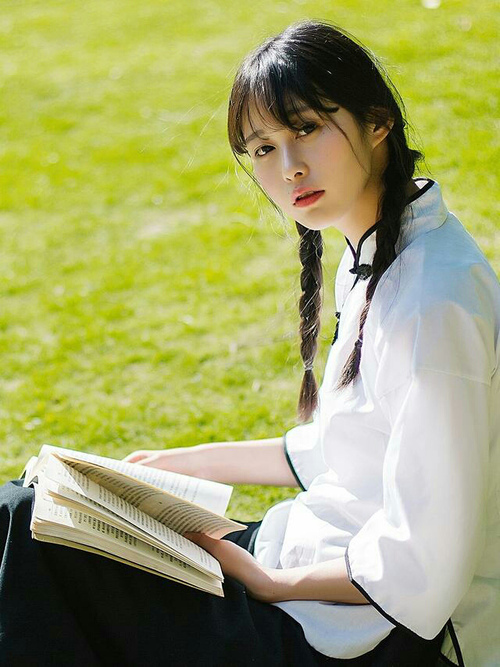 开云体育中国-威尔士风暴席卷威斯特法伦!克瓦拉茨赫利亚一锤定音撕裂多特蒙德