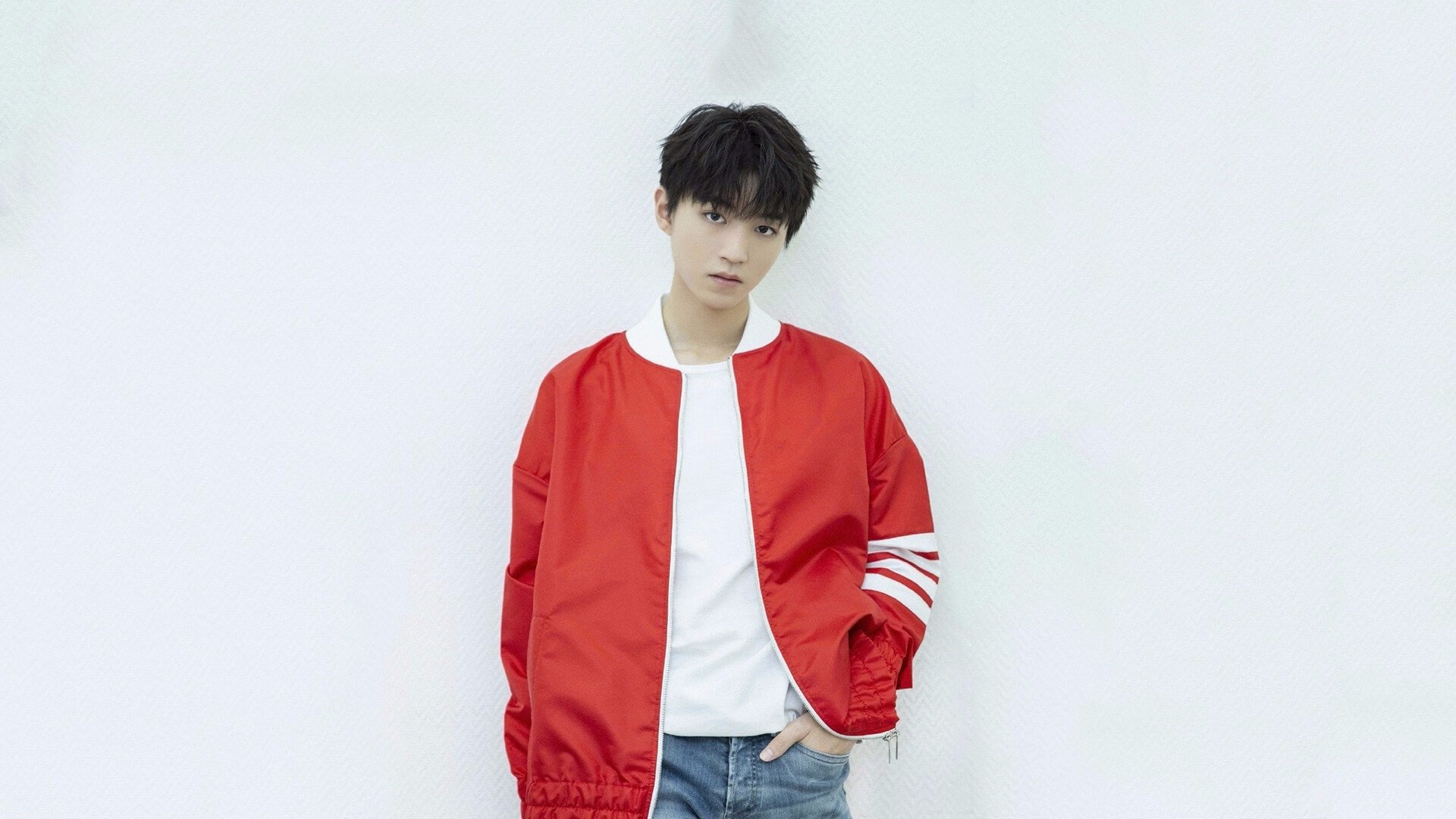 开云平台-体育界的接管时刻,瑞典单节拉开塞内加尔,坎特在F1争冠中主宰赛道