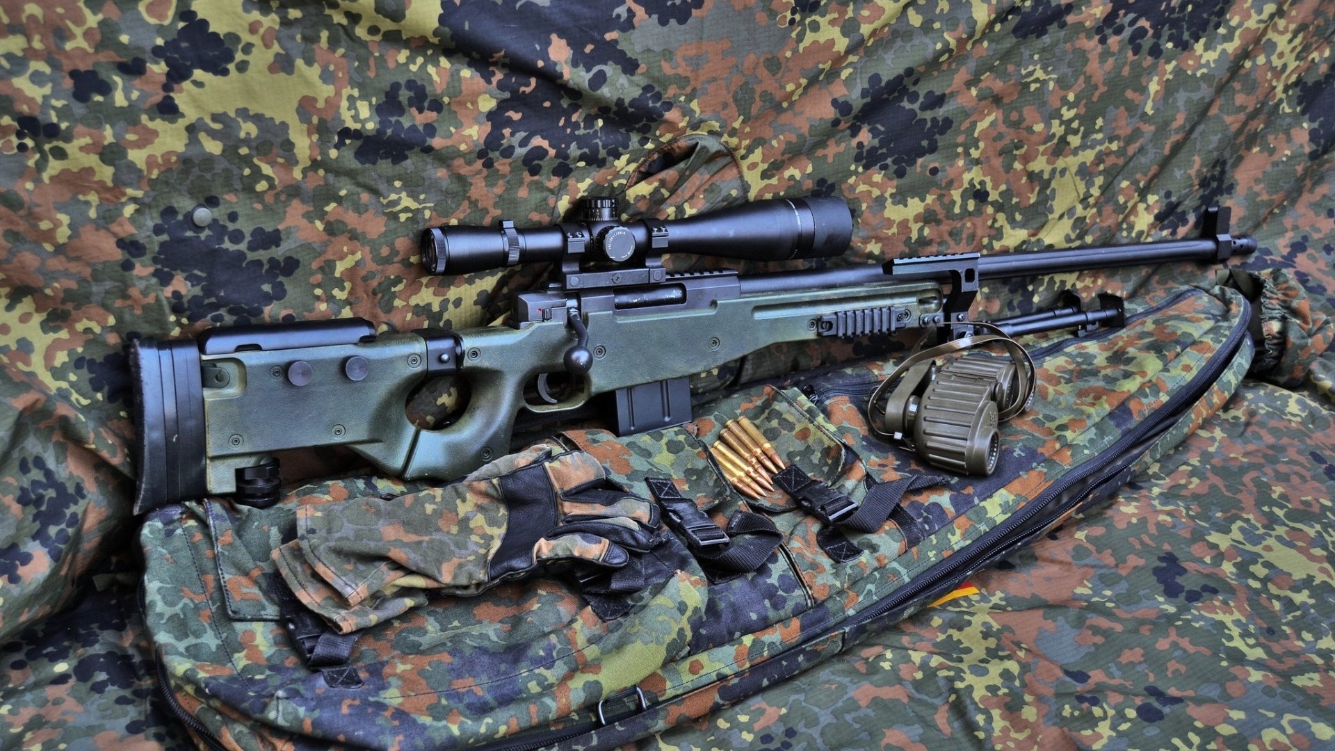 开云体育下载-跨界星光,库尔图瓦在NBA季后赛之夜的非凡聚焦